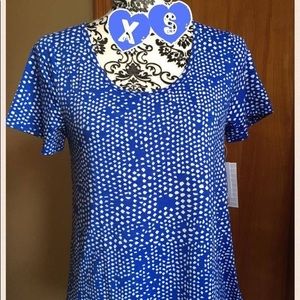 LuLaRoe XS Blue with White Classic Tee